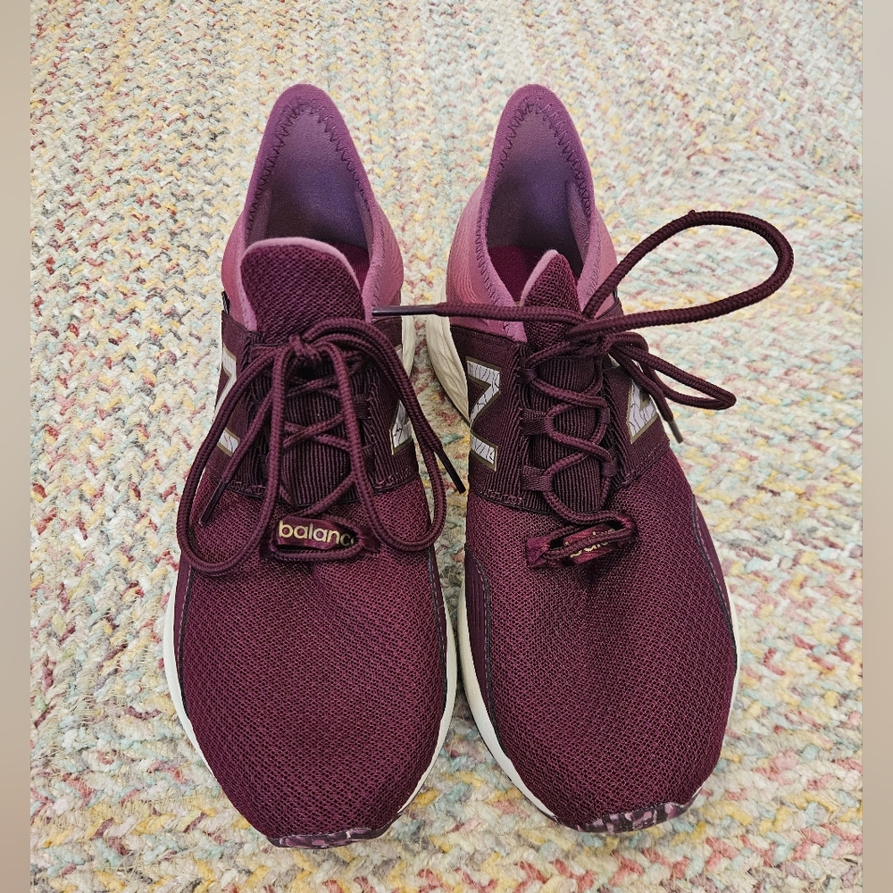 New Balance Women's Burgundy Running Shoes - Picture 10 of 10